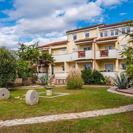 Apartments Strand Вир Экстерьер фото